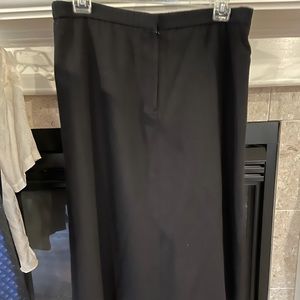 Gorgeous high end black wool skirt